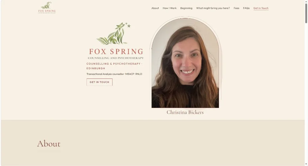Homepage of Fox Spring Counselling and Psychotherapy in Edinburgh, with a portrait of Christina Bickers.